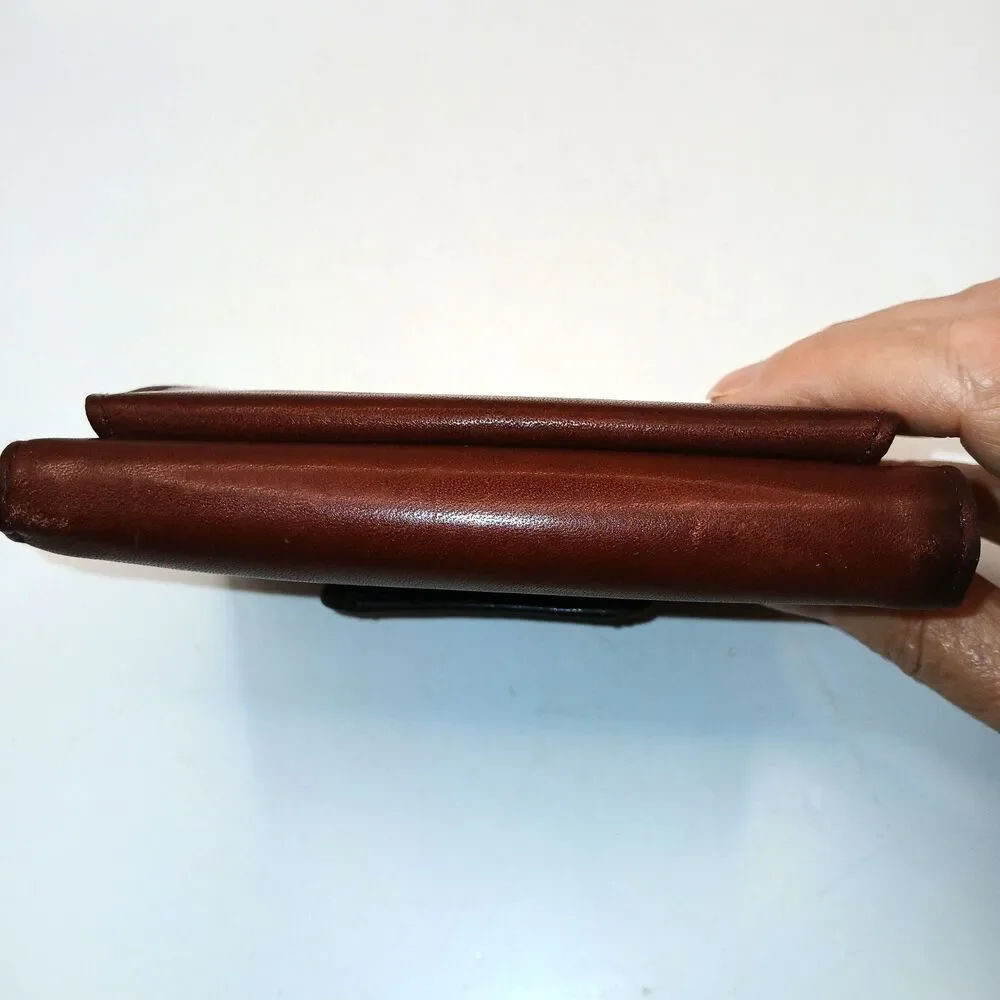 Buxton wallet credit